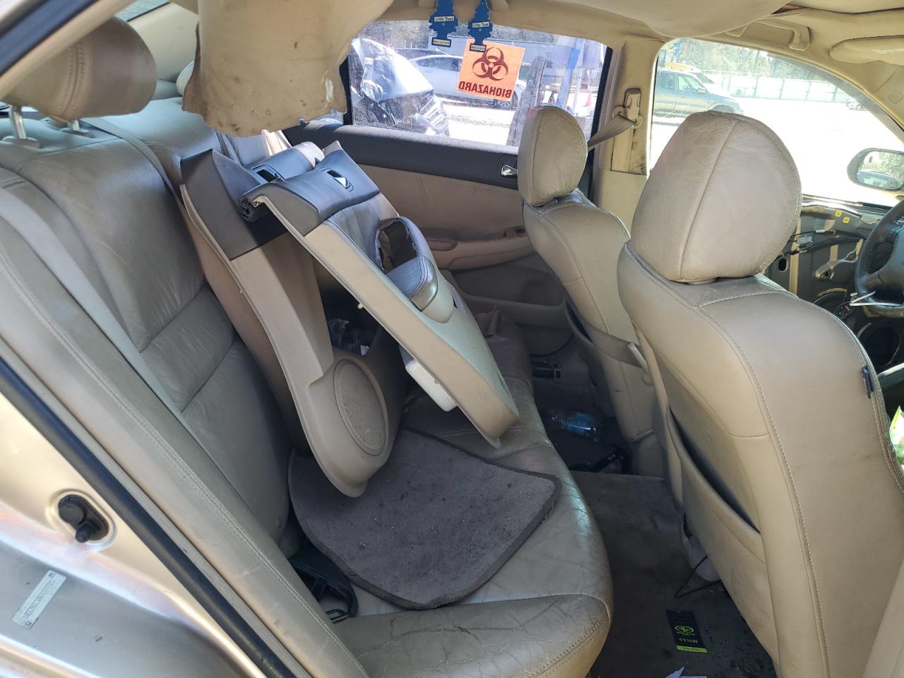 2004 Honda Accord - Image 10