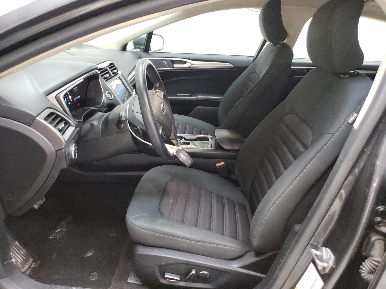2019 Ford Fusion - Image 7