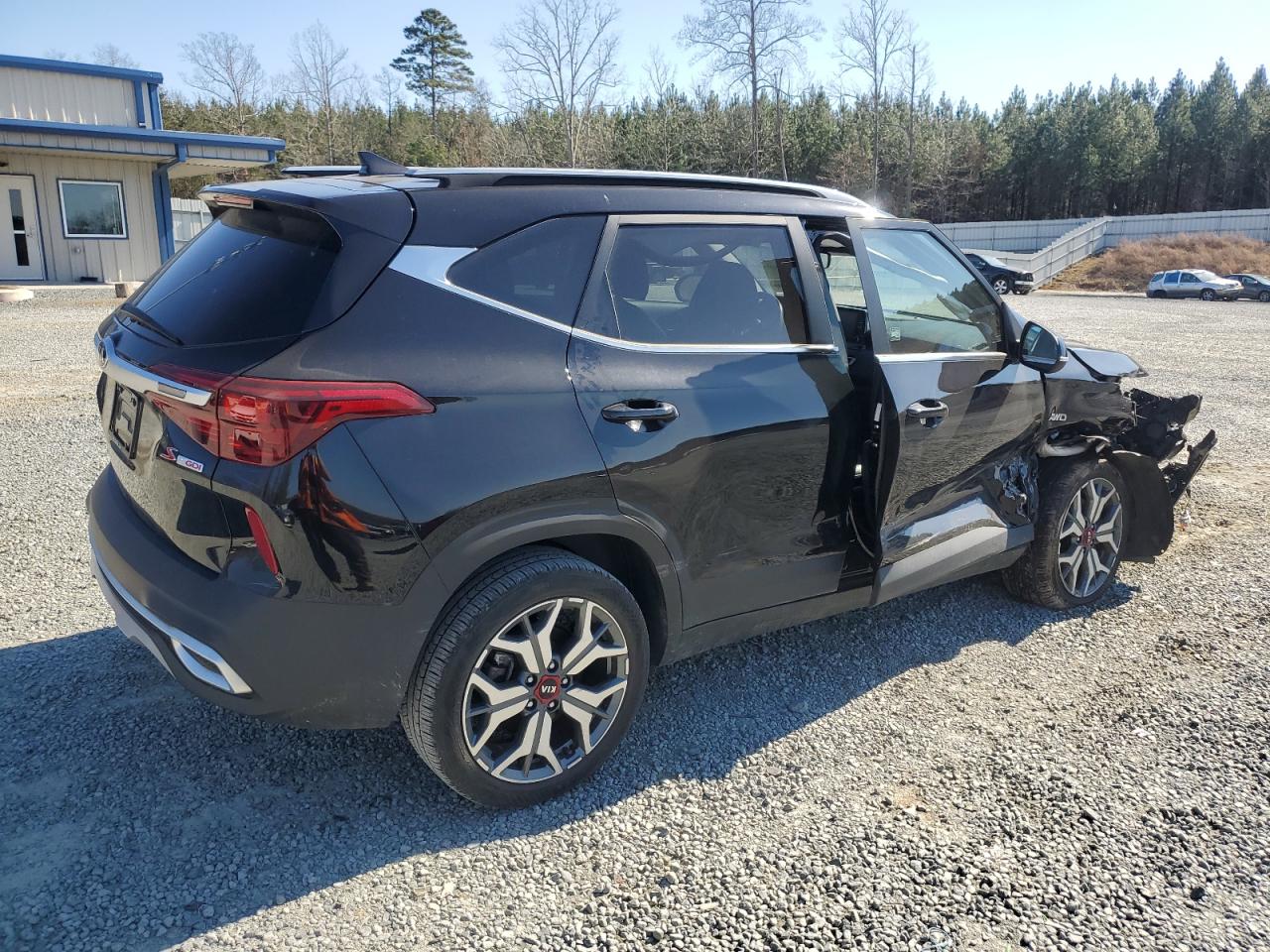 2021 Kia Seltos - Image 3