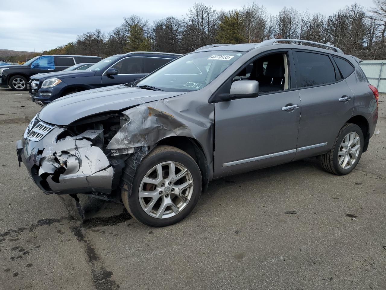 2011 Nissan Rogue - Image 1