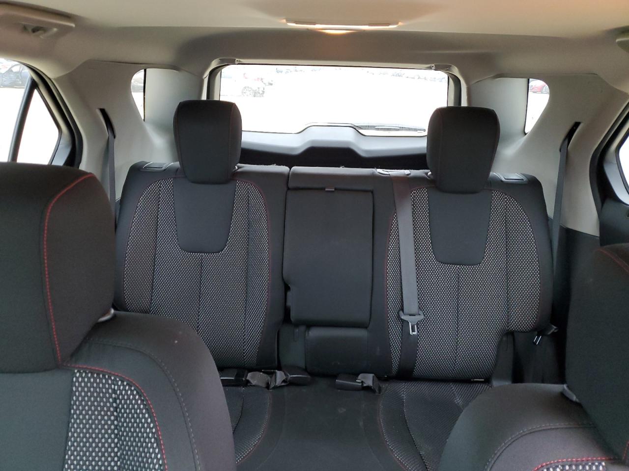 2015 Chevrolet Equinox - Image 10