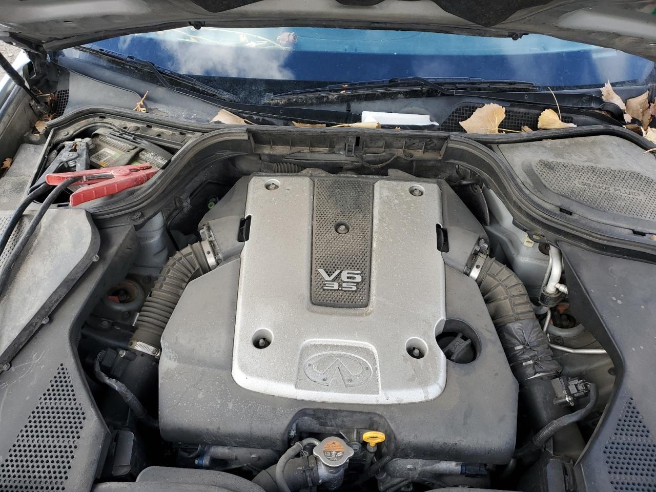 2009 Infiniti M - Image 13