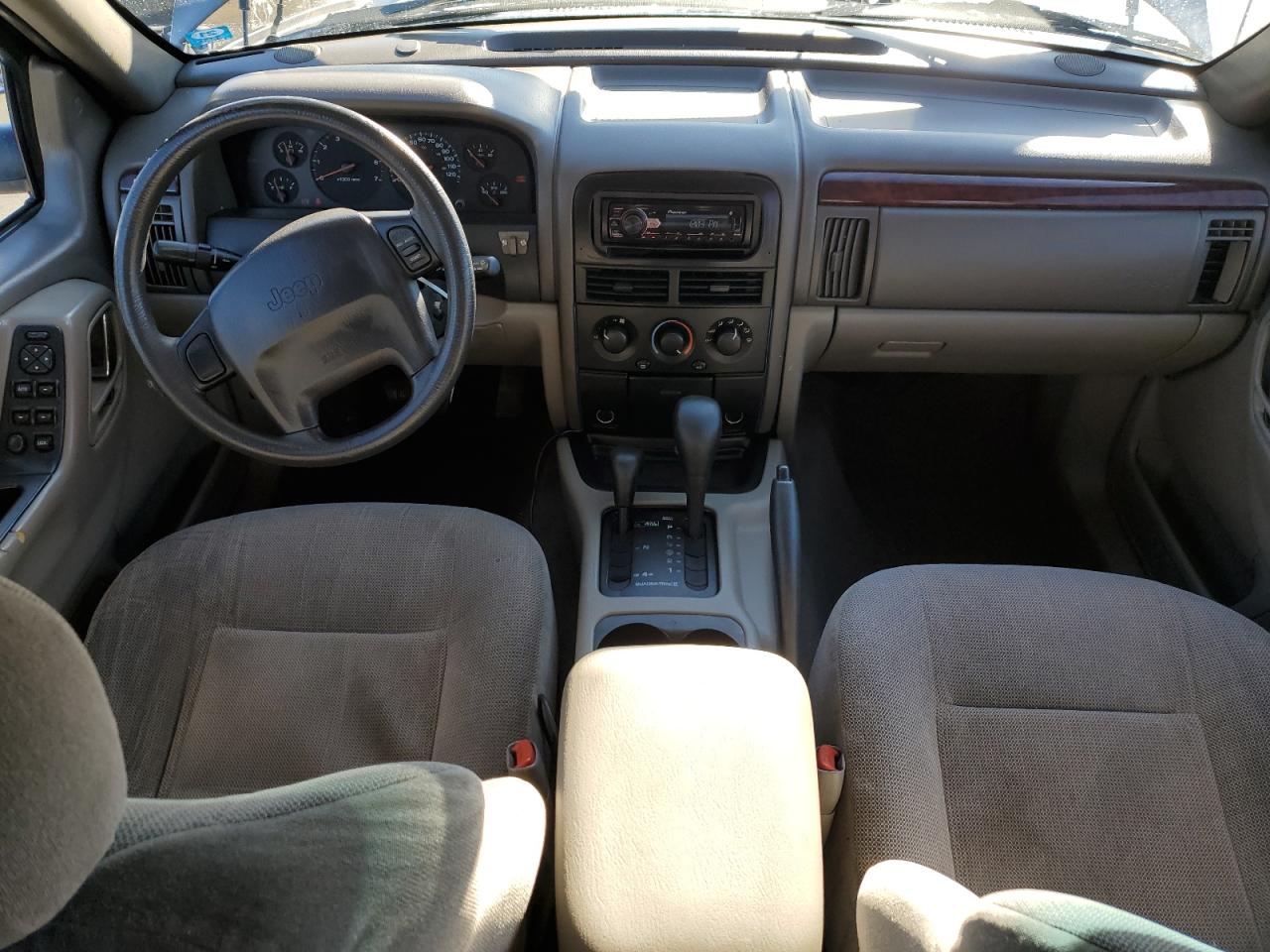 2000 Jeep Grand Cherokee - Image 8