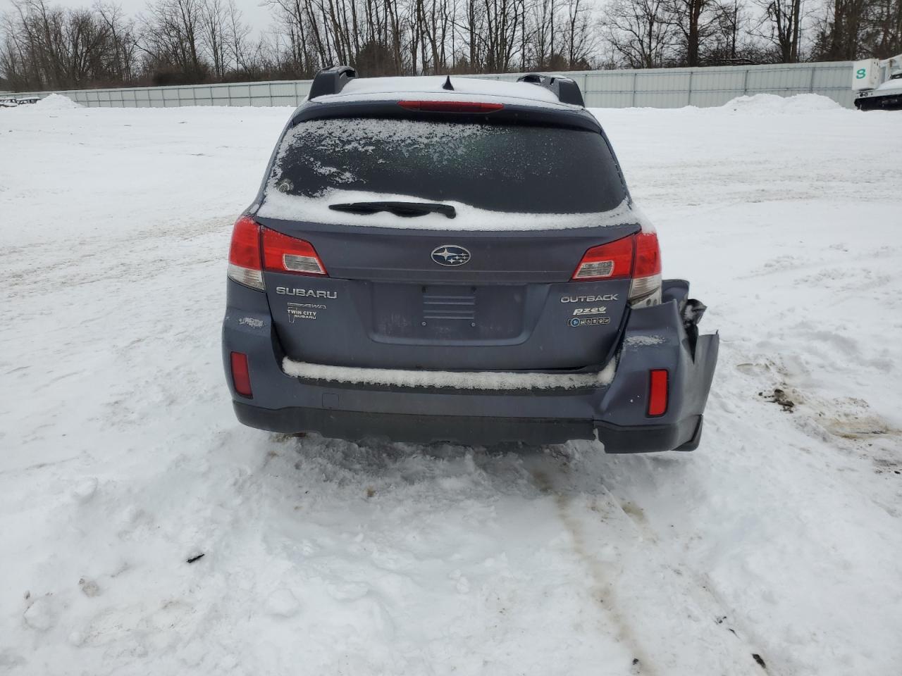 2014 Subaru Outback - Image 6