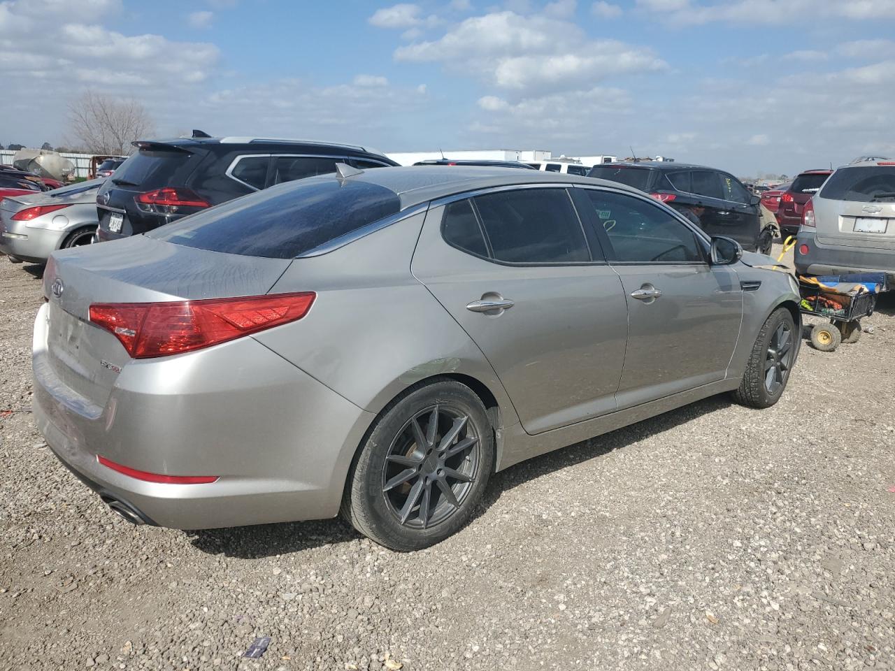 2011 Kia Optima - Image 3