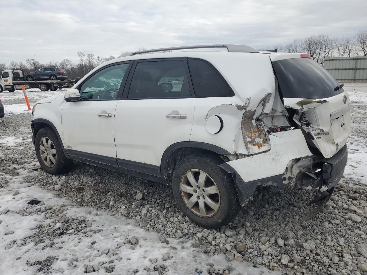 2011 Kia Sorento - Image 2
