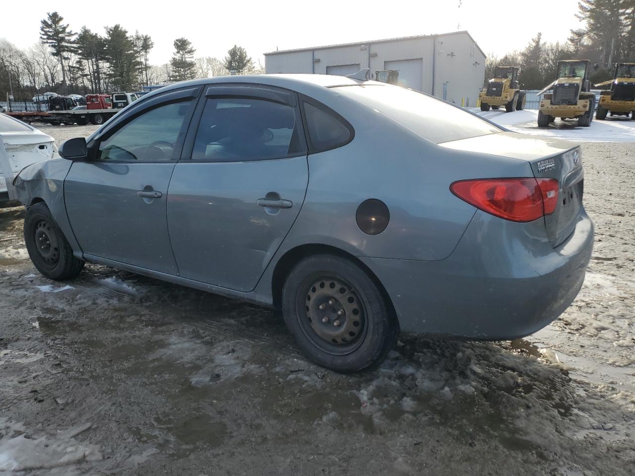 2009 Hyundai Elantra - Image 2