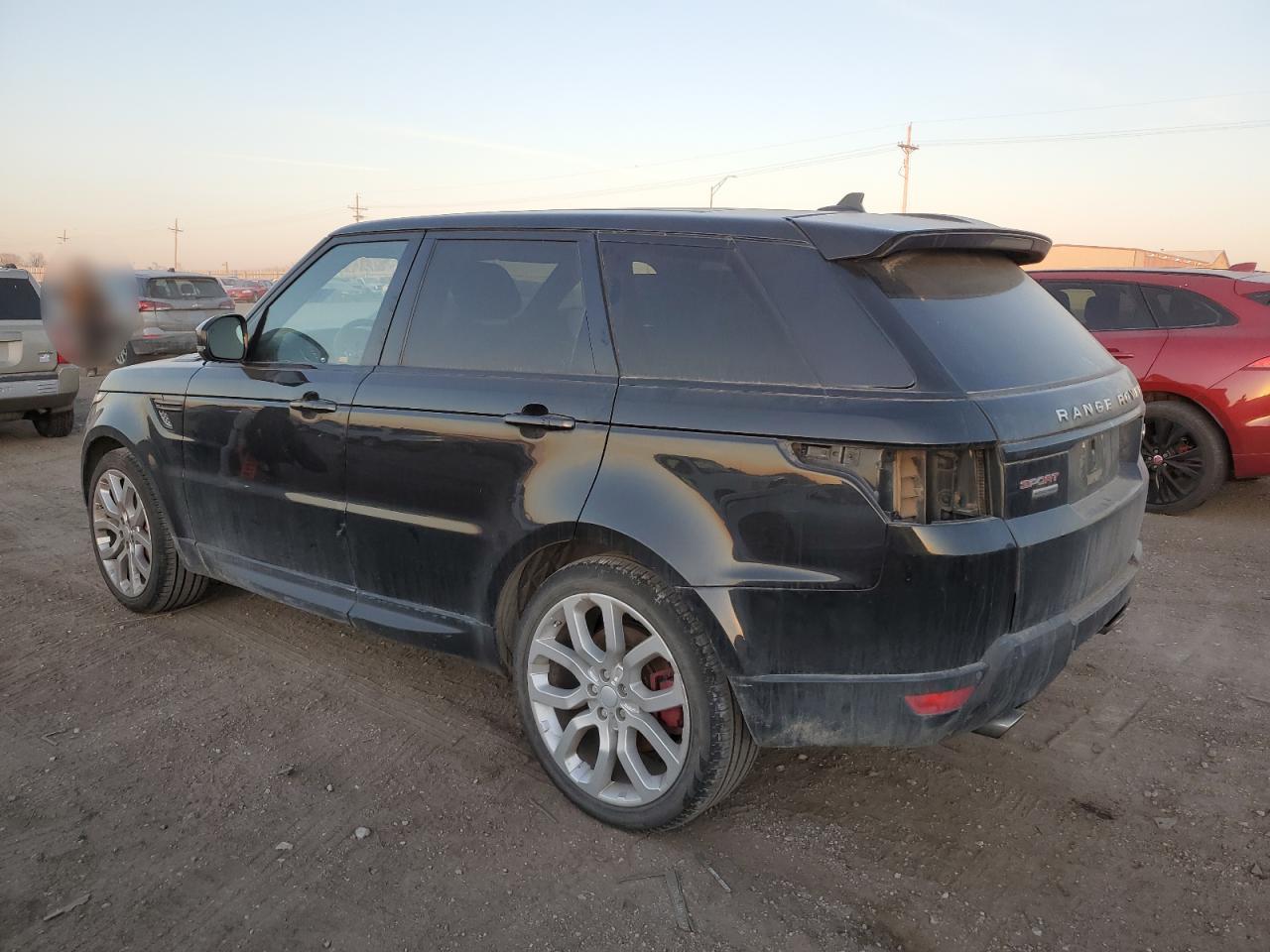 2015 Land Rover Range Rover - Image 2