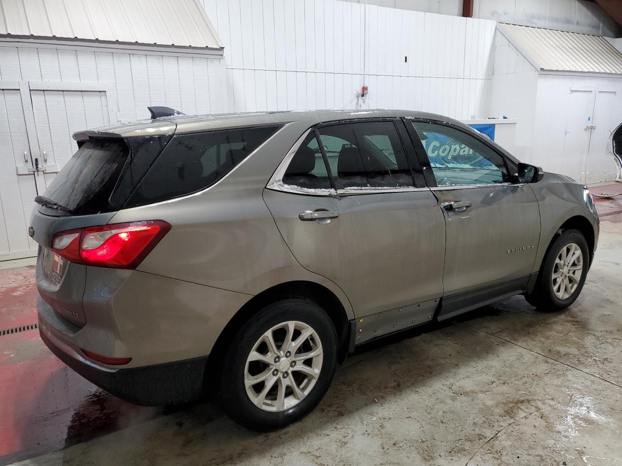 2018 Chevrolet Equinox - Image 3