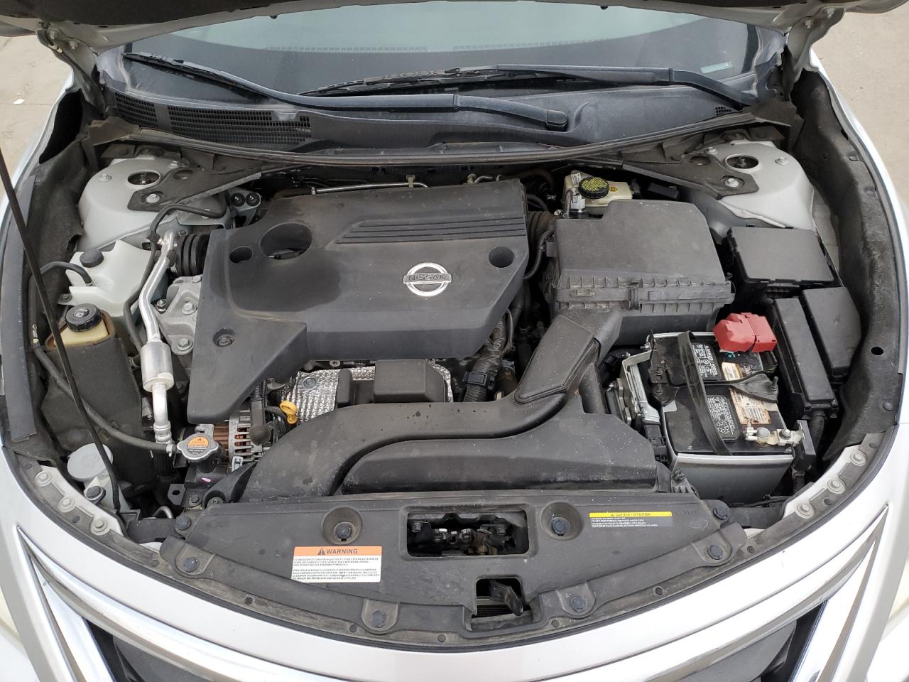 2015 Nissan Altima - Image 11