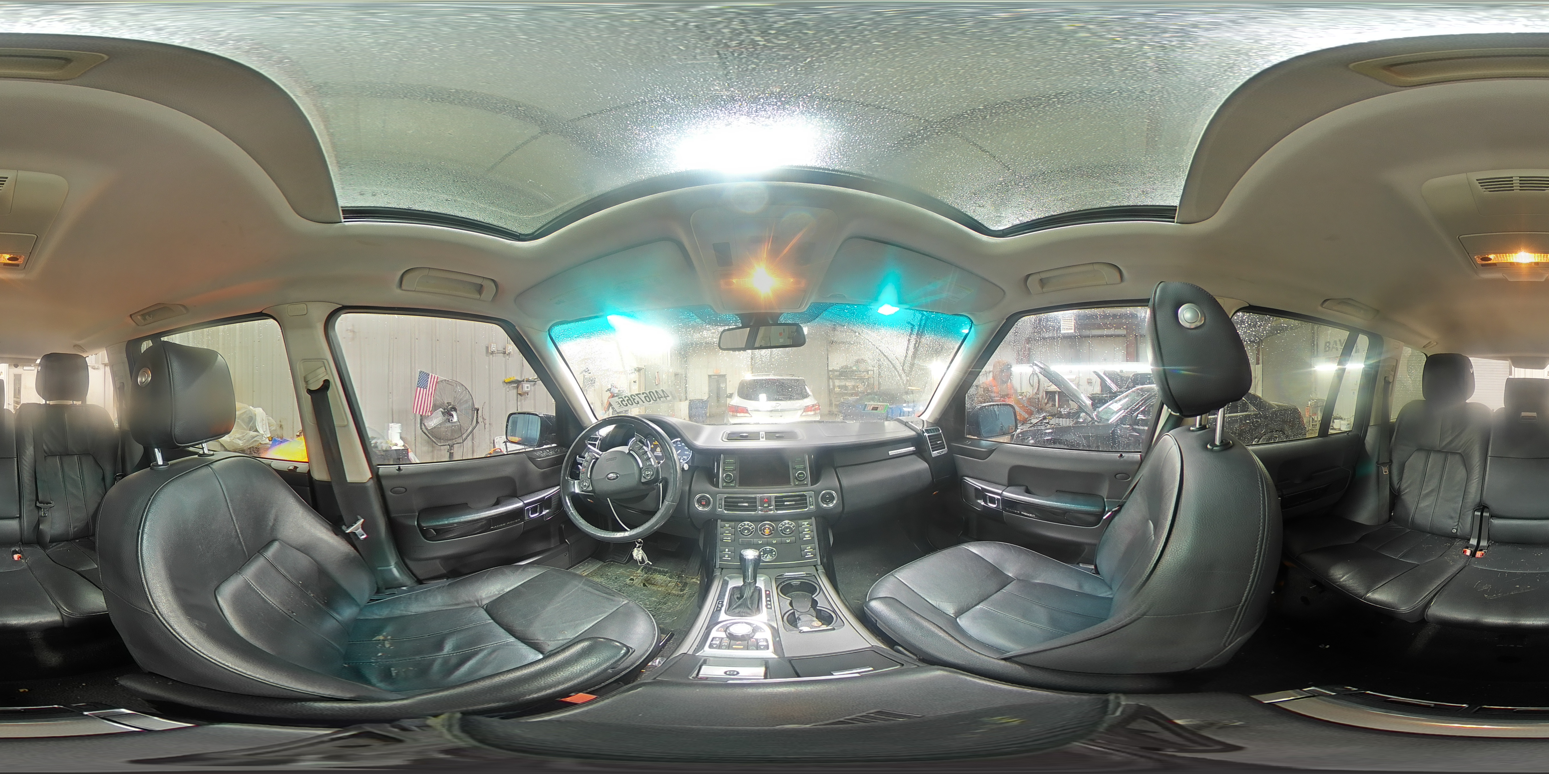 2012 Land Rover Range Rover - Image 14