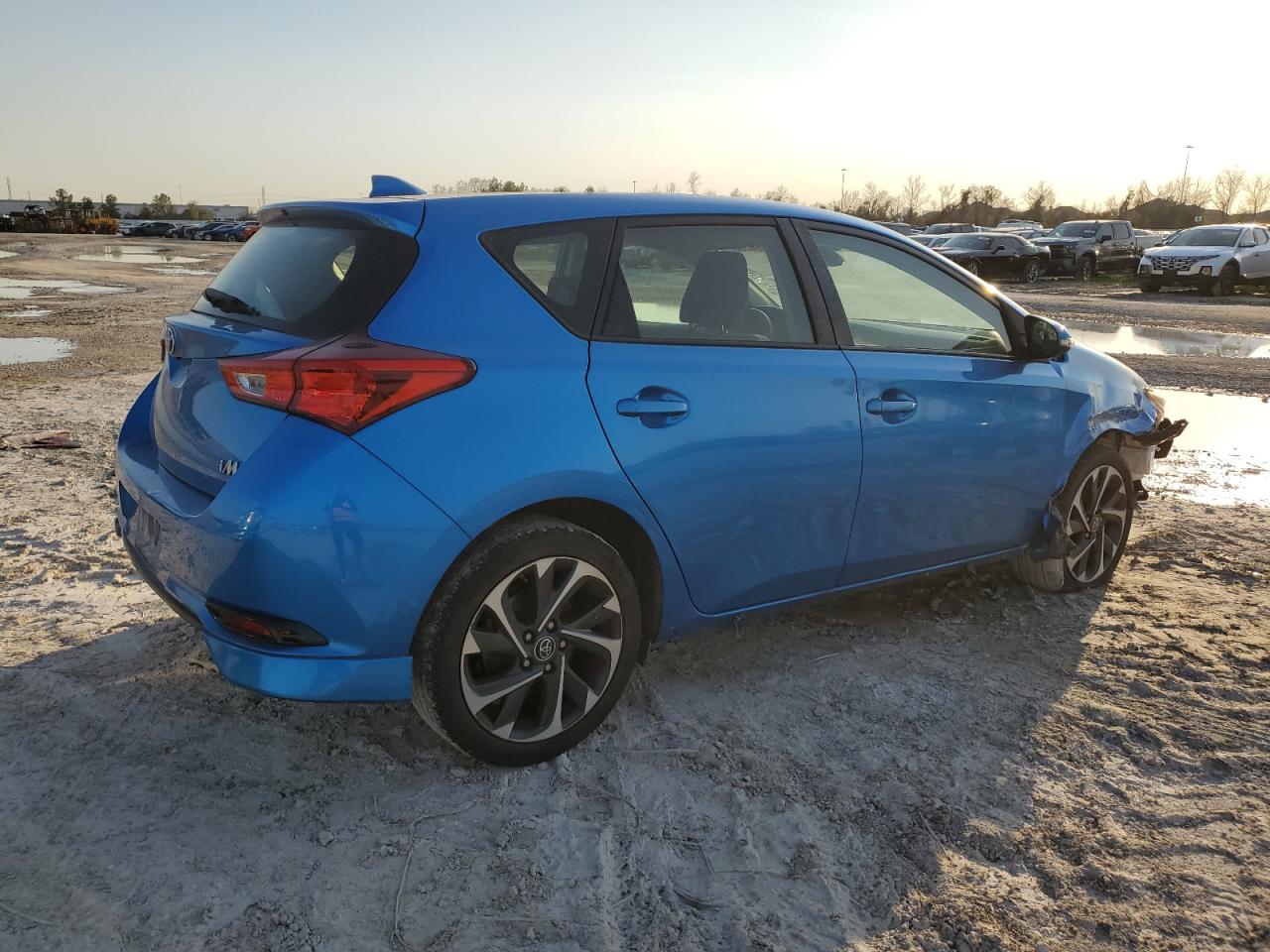 2017 Toyota Corolla - Image 3