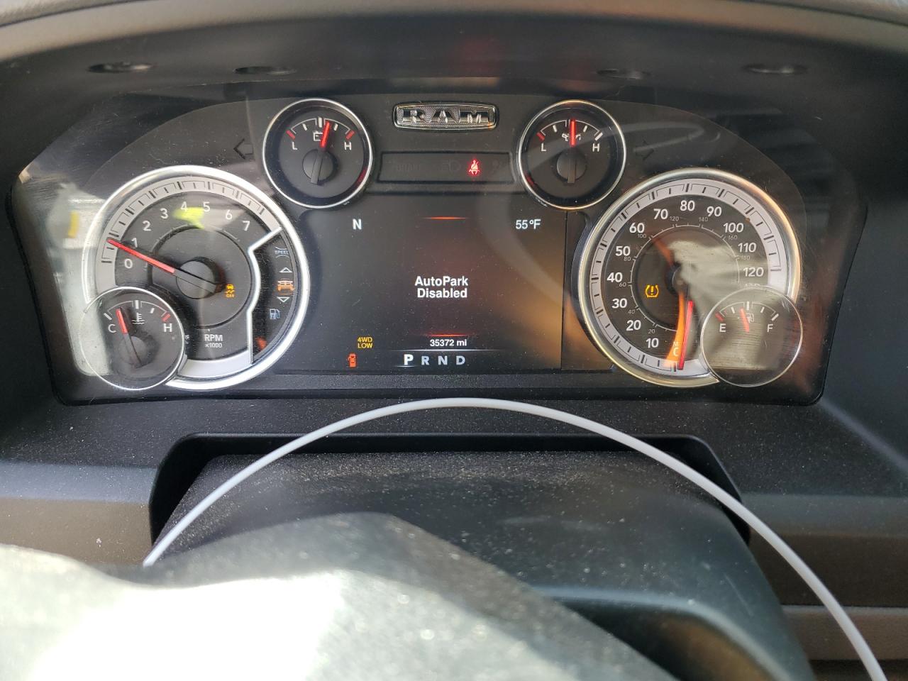 2020 RAM 1500 - Image 9