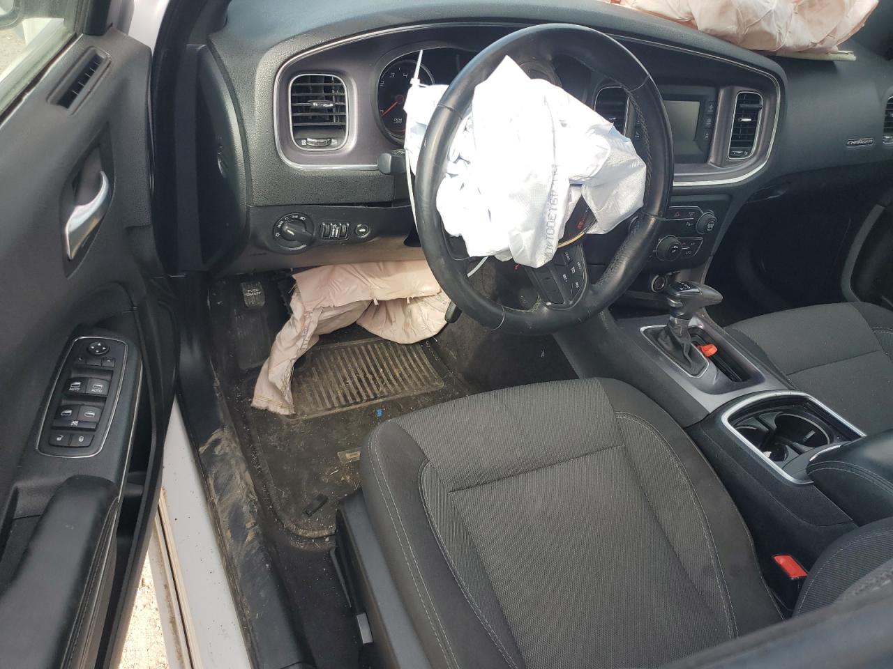 2017 Dodge Charger - Image 8