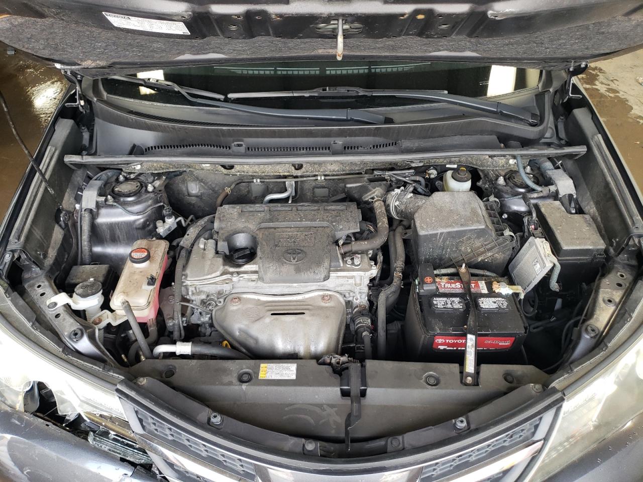 2015 Toyota RAV 4 - Image 11