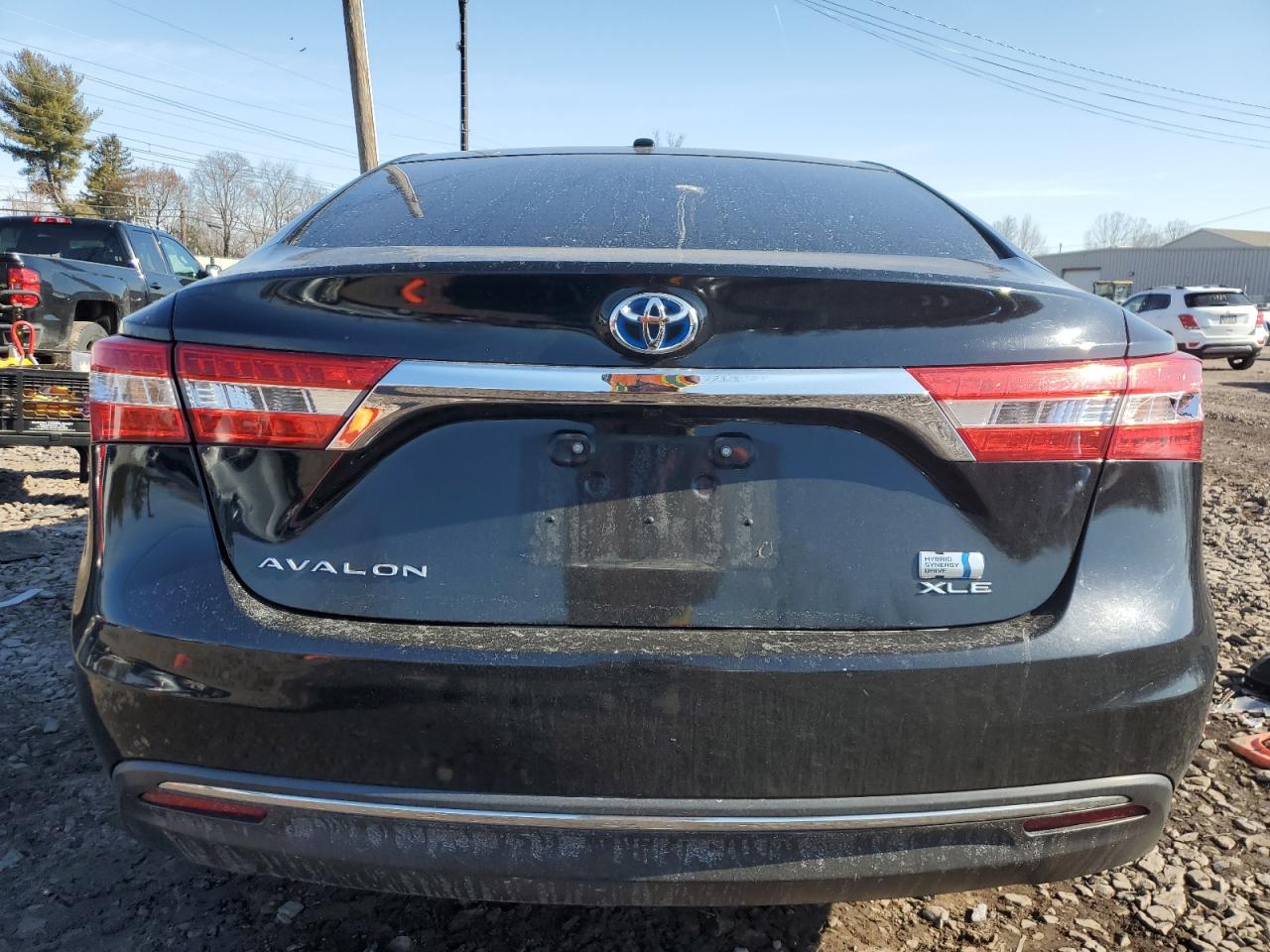 2015 Toyota Avalon - Image 6