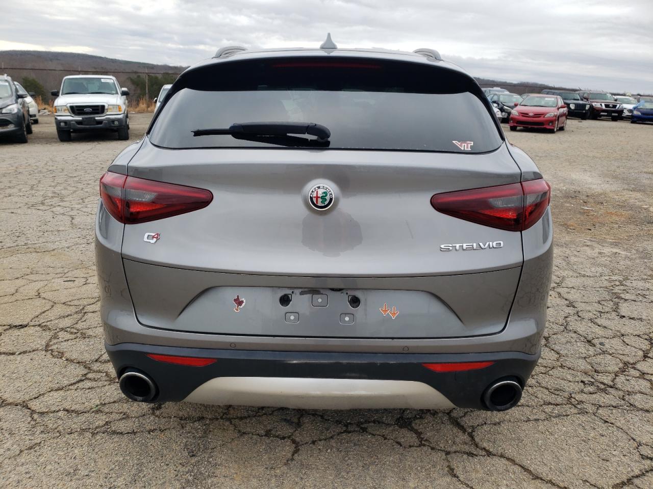 2018 Alfa Romeo Stelvio - Image 6