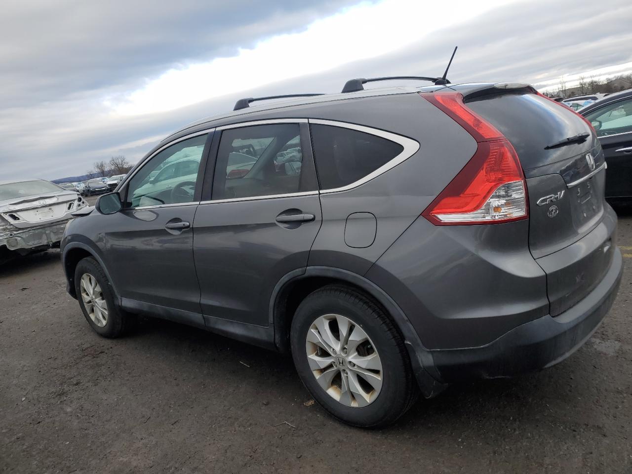 2014 Honda CR-V - Image 2