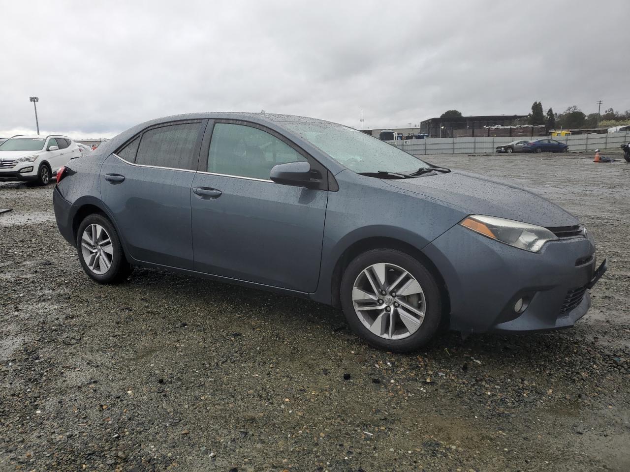 2015 Toyota Corolla - Image 4