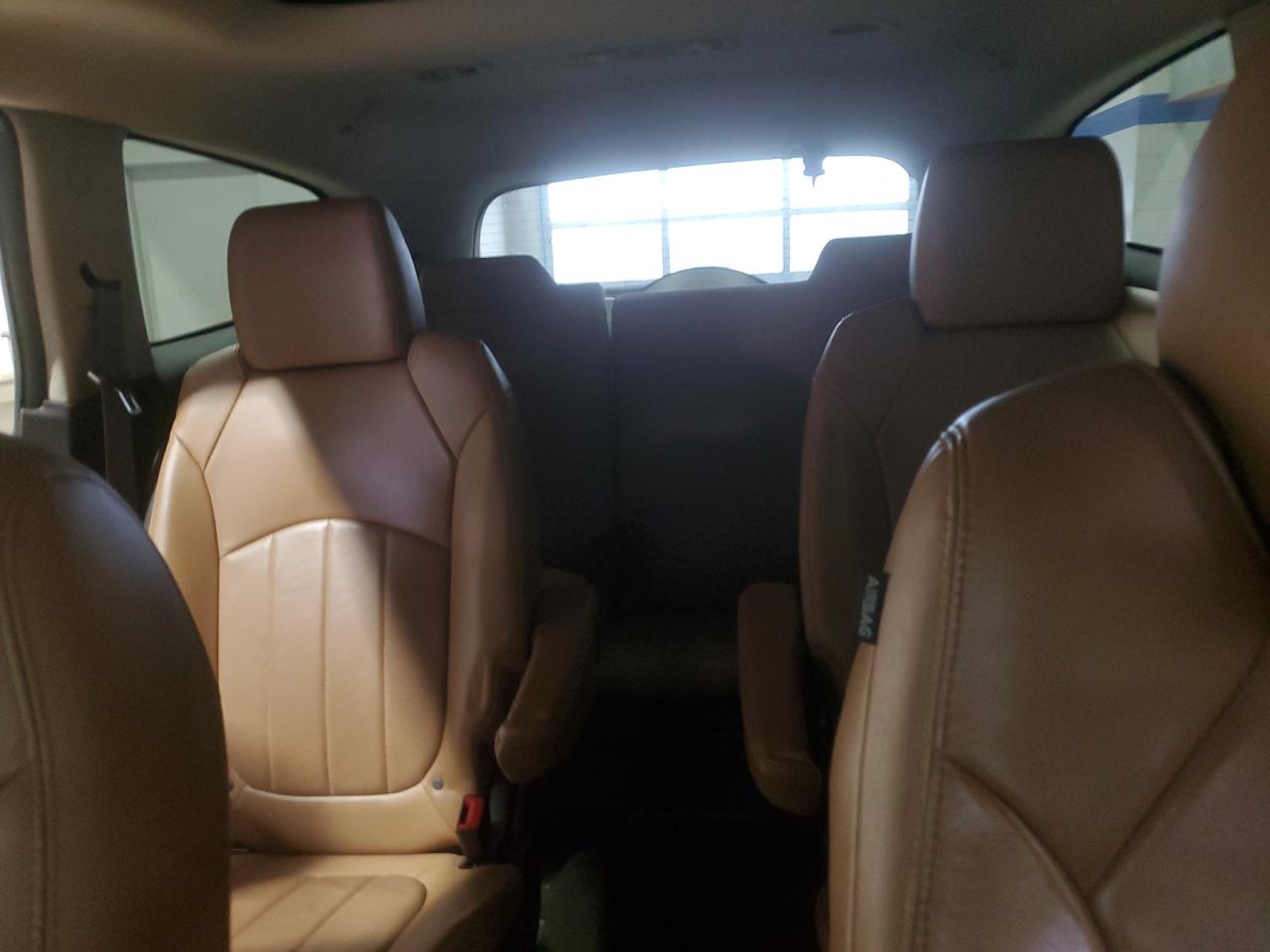 2015 Buick Enclave - Image 10