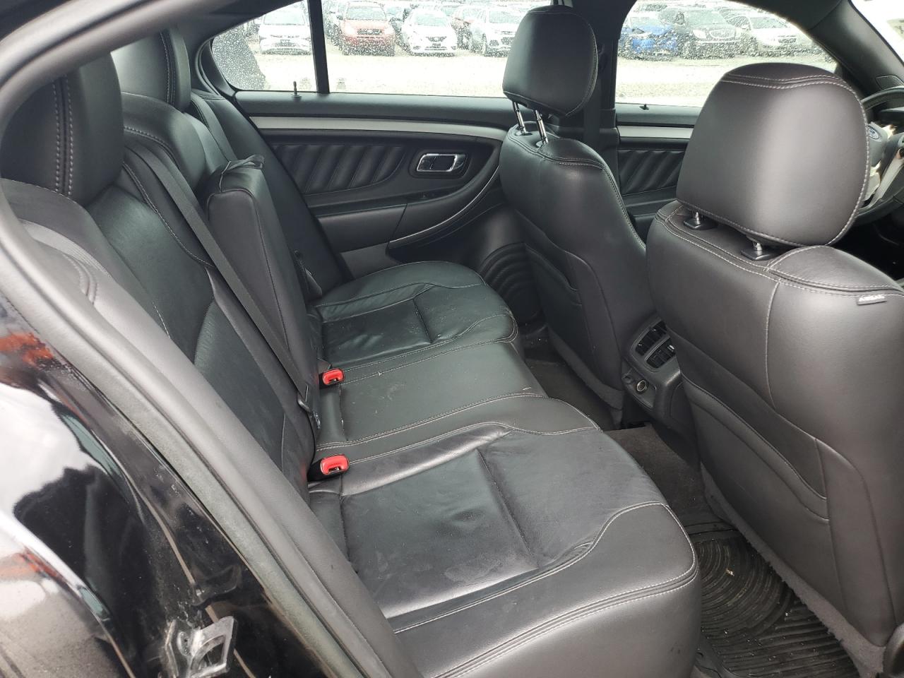 1FAHP2E80JG113907 FORD TAURUS 2018