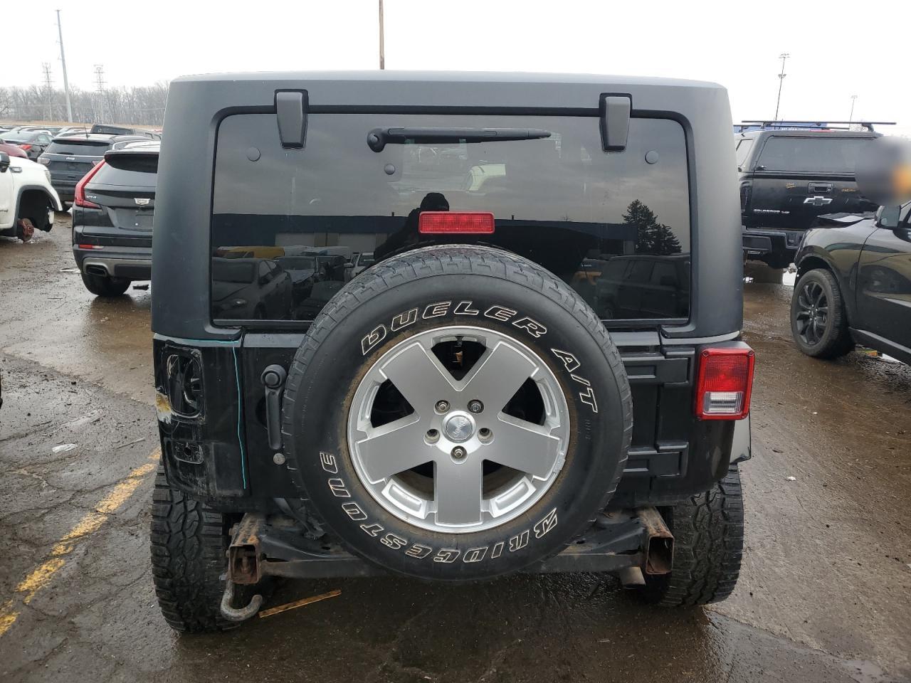 2010 Jeep Wrangler - Image 6