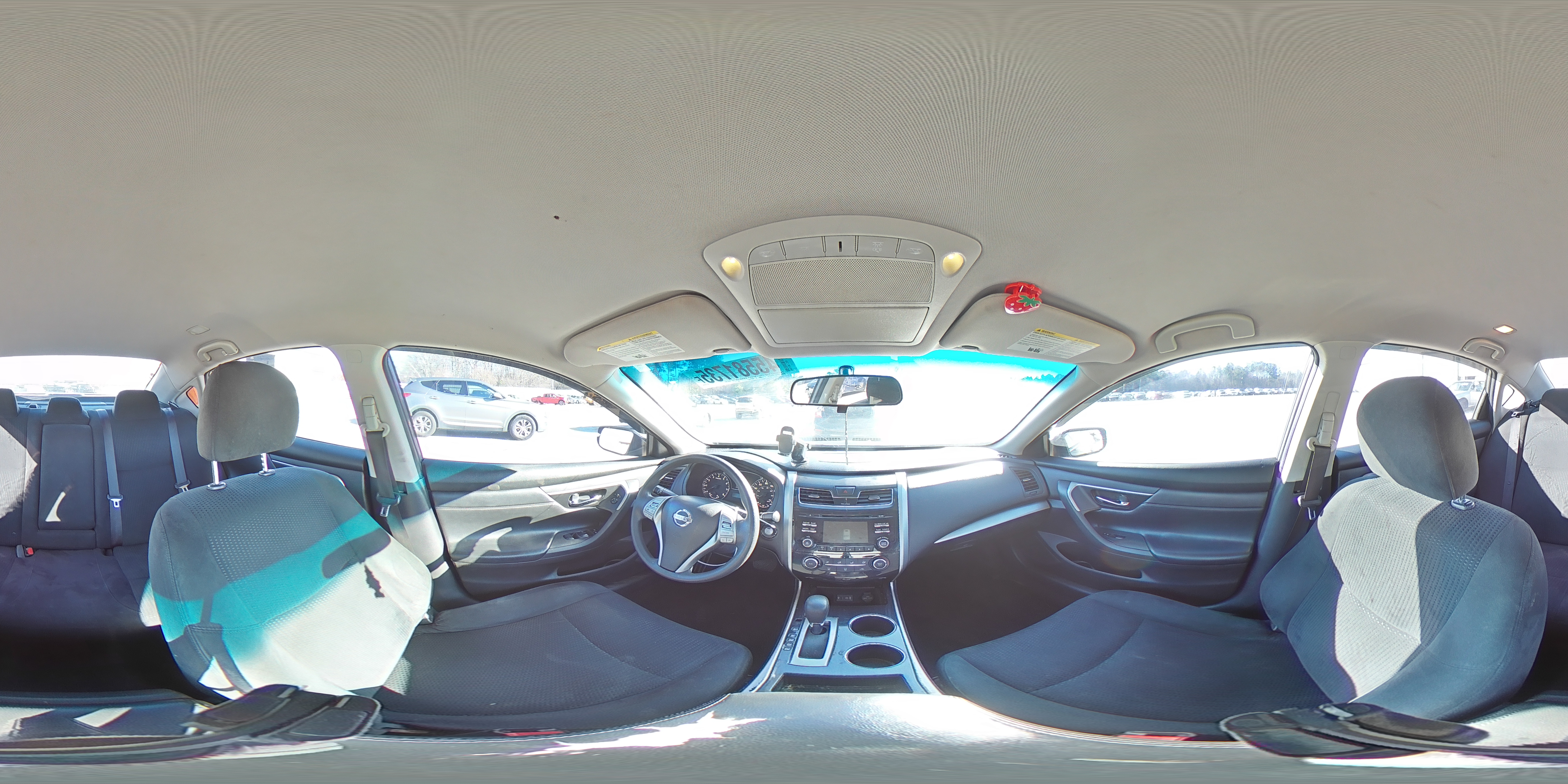 2015 Nissan Altima - Image 13