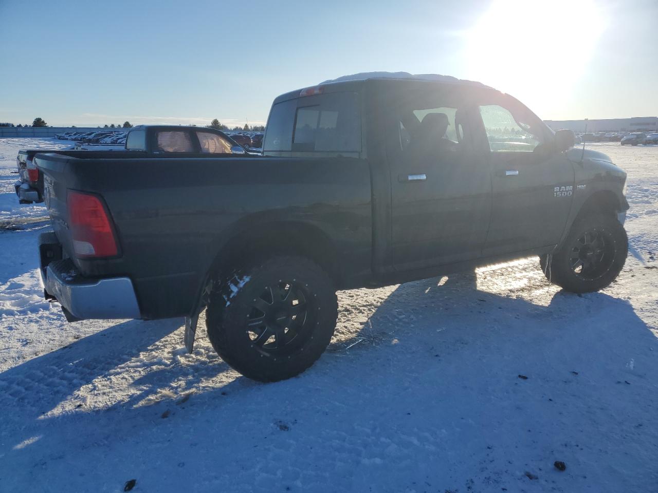 2017 RAM 1500 - Image 3