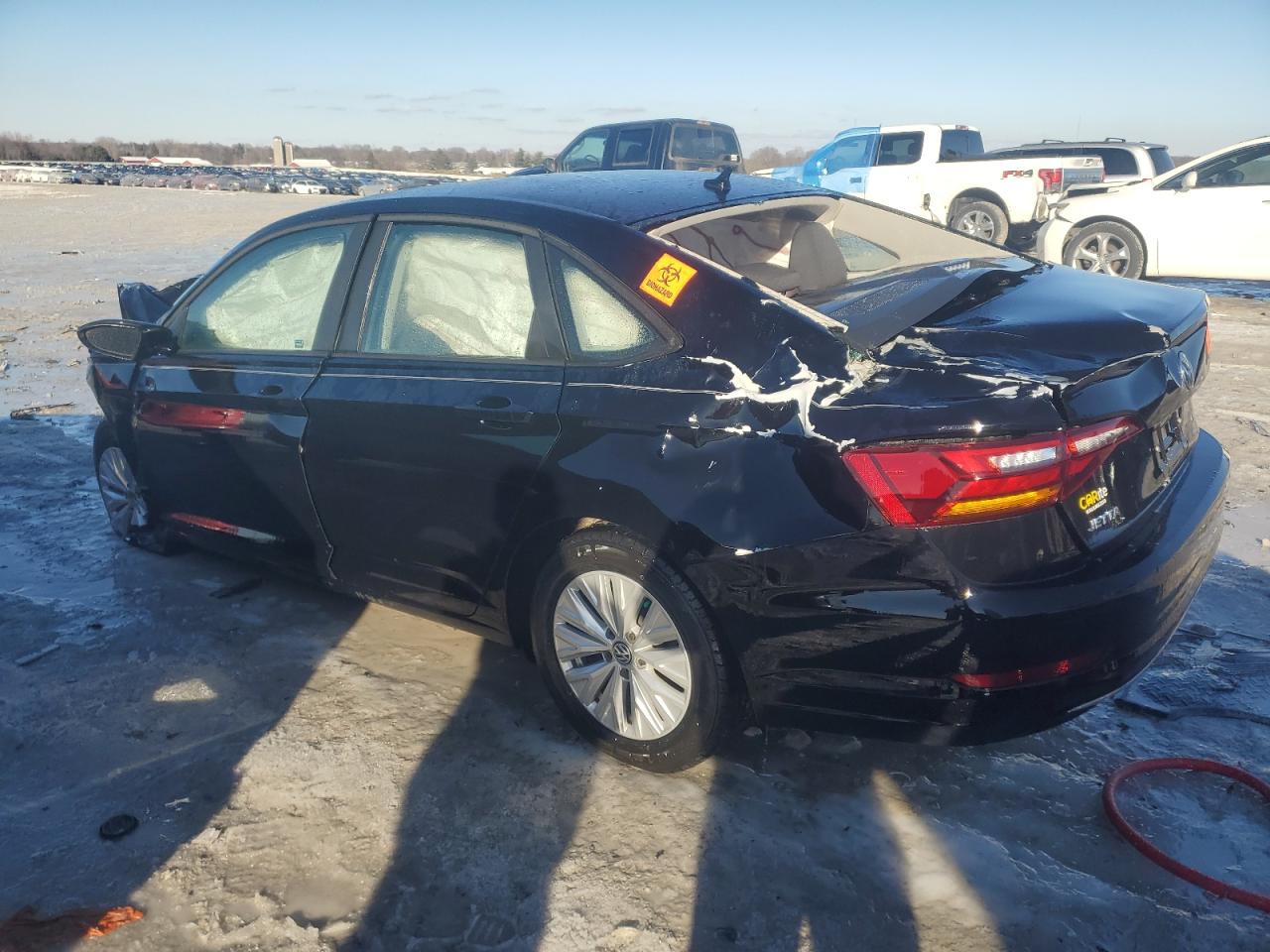 2019 Volkswagen Jetta - Image 2