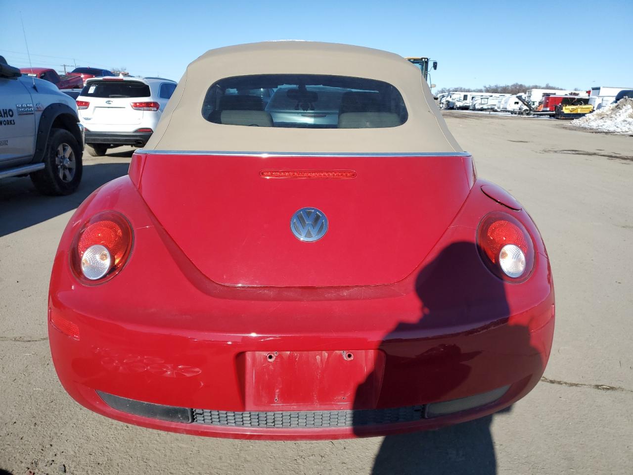 2010 Volkswagen Beetle - Image 6