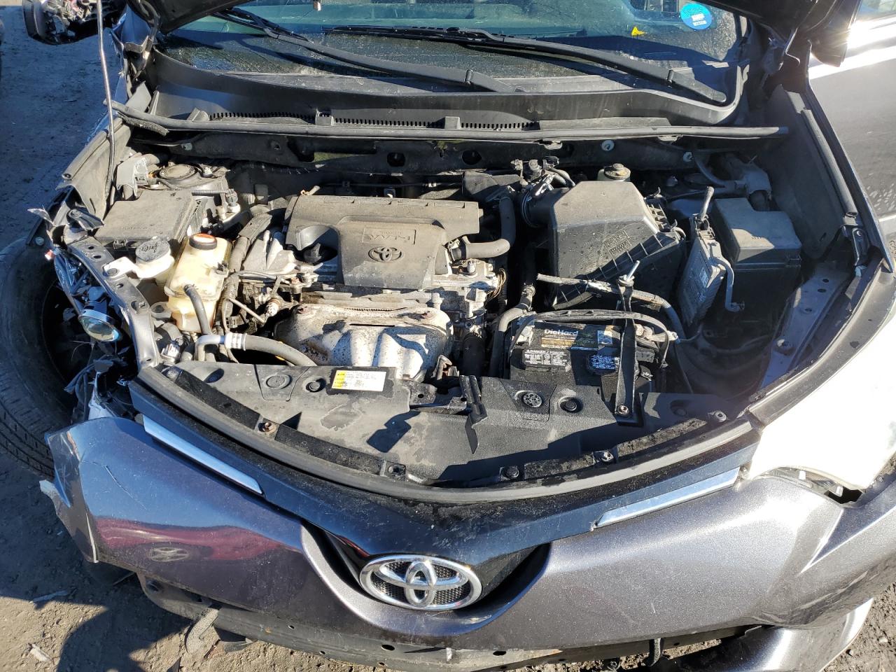 2016 Toyota RAV 4 - Image 12