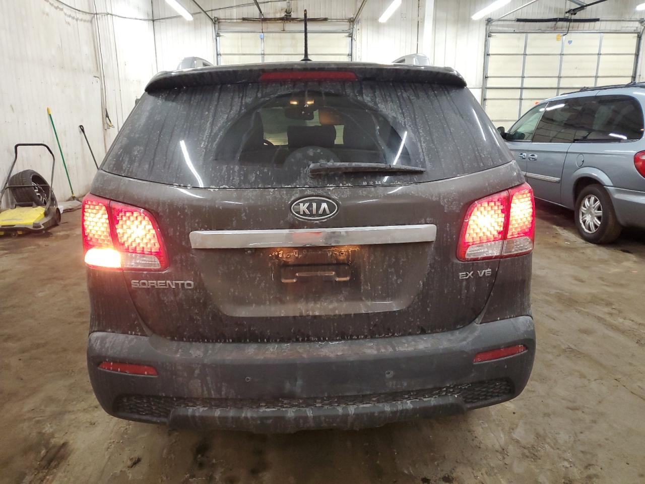 2012 Kia Sorento - Image 6