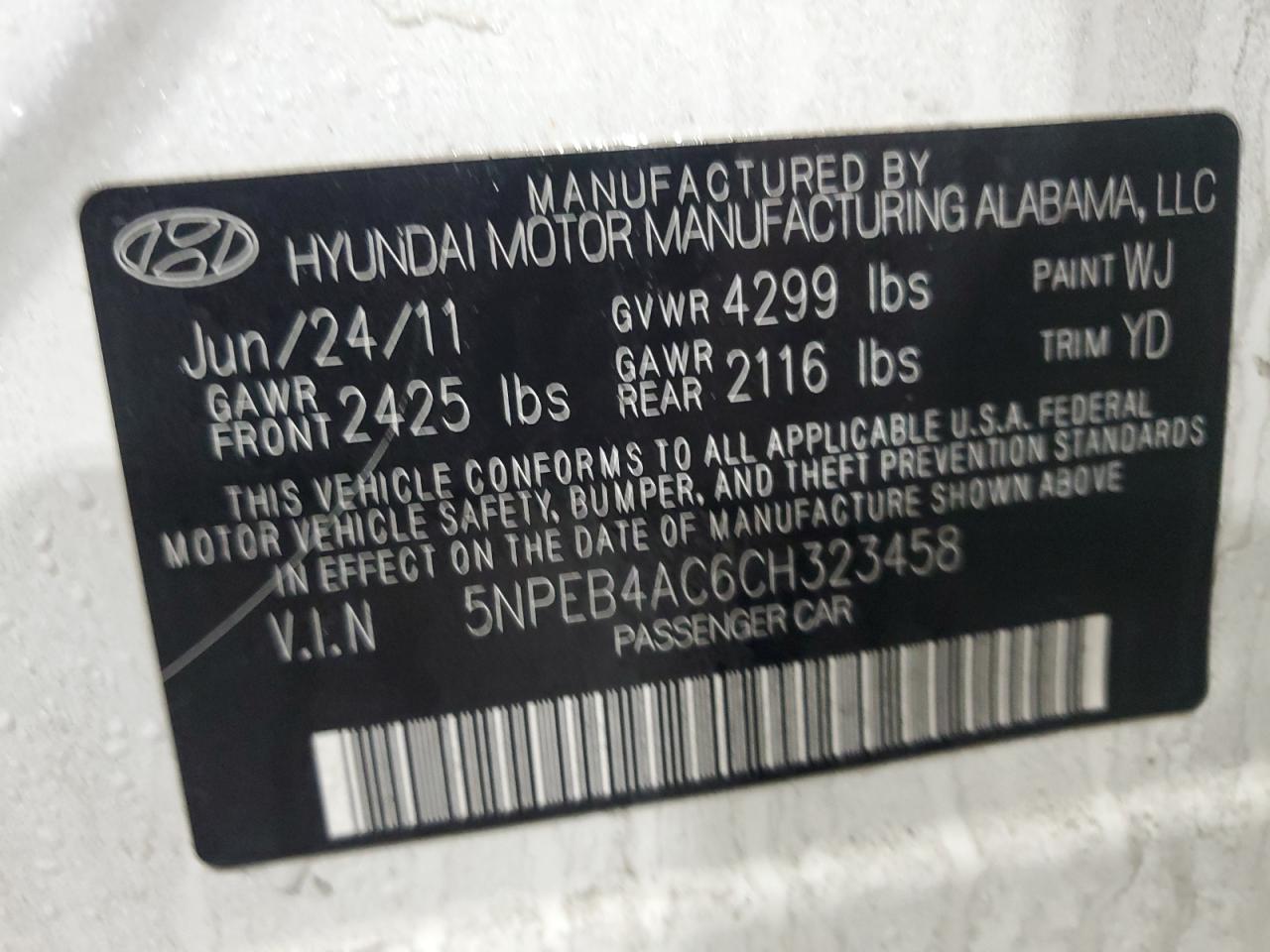 2012 Hyundai Sonata - Image 13