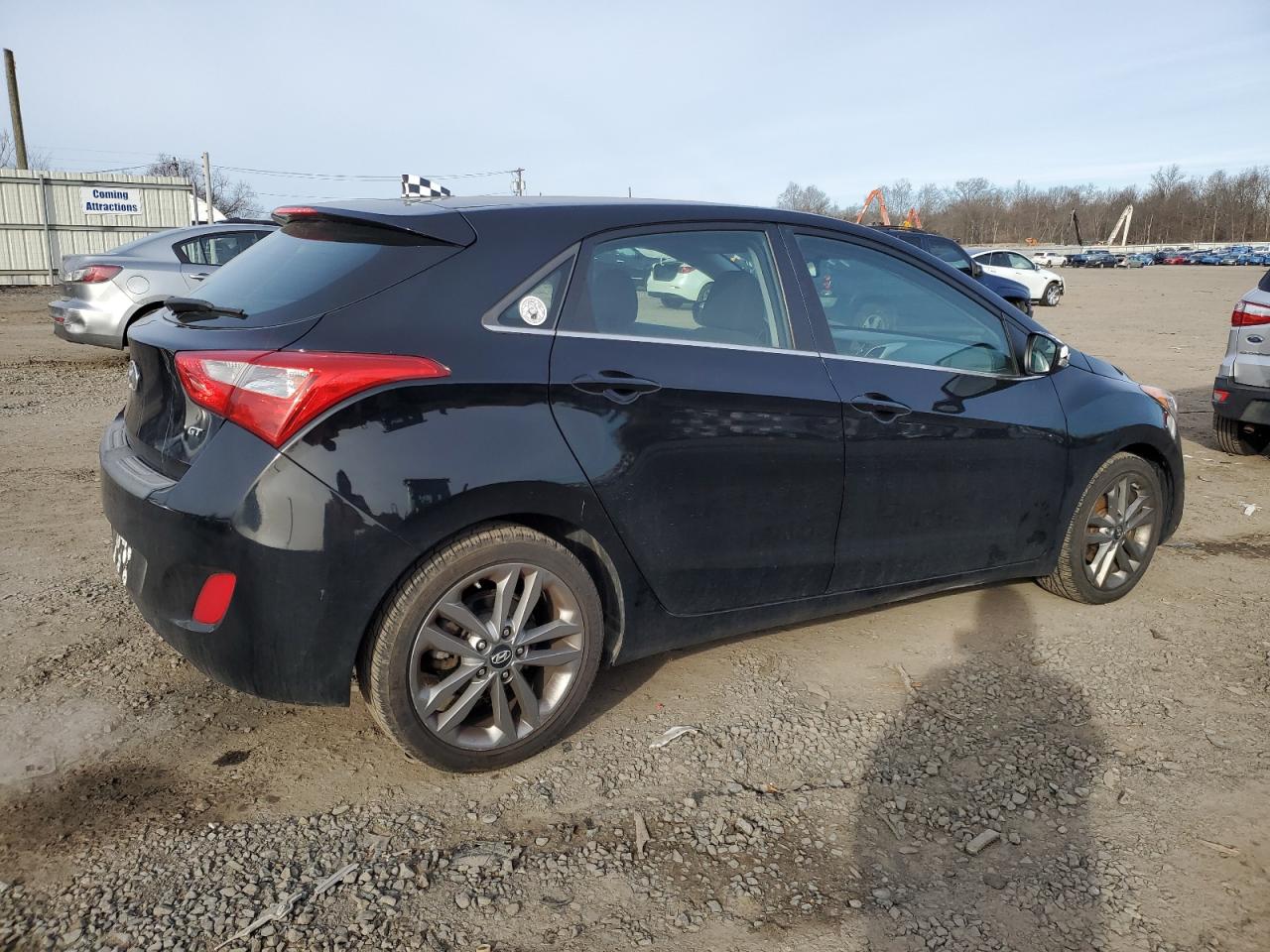 2016 Hyundai Elantra - Image 3