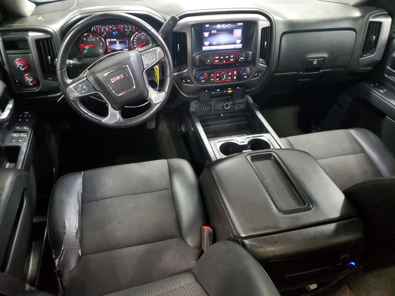 2015 GMC Sierra - Image 8