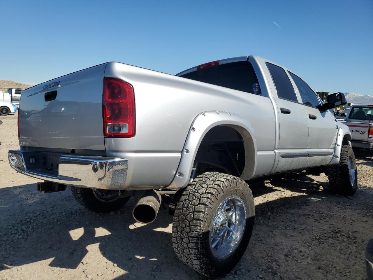 2006 Dodge RAM - Image 3