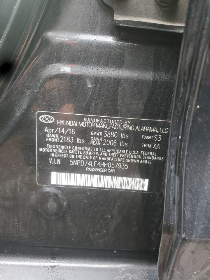 2017 Hyundai Elantra - Image 12