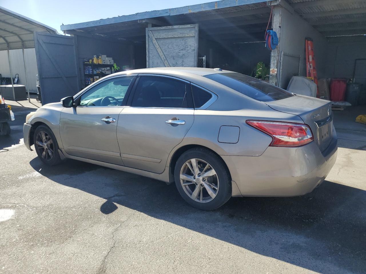 2013 Nissan Altima - Image 2