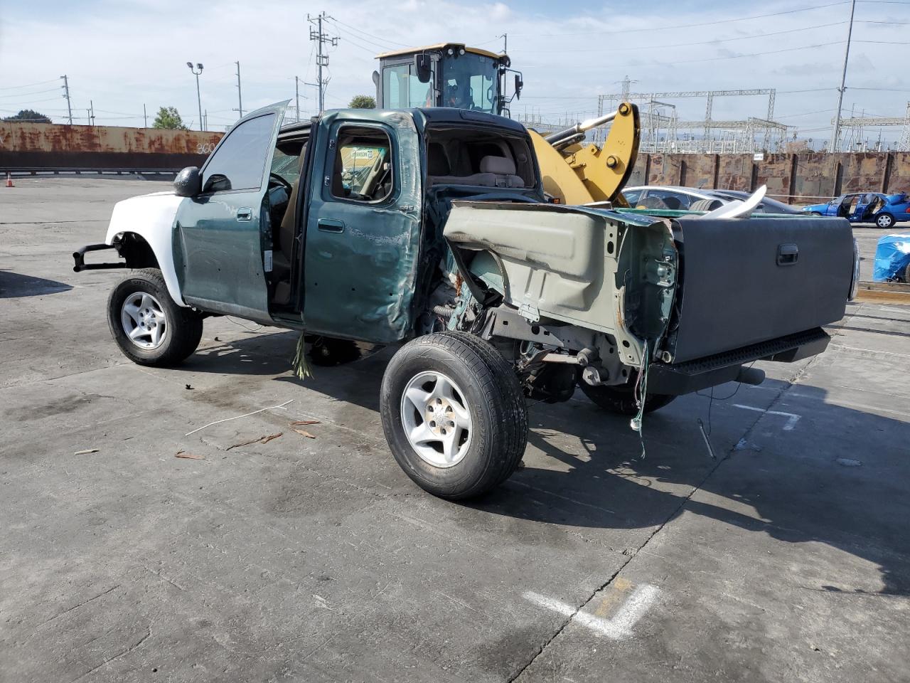 2002 Toyota Tundra - Image 2