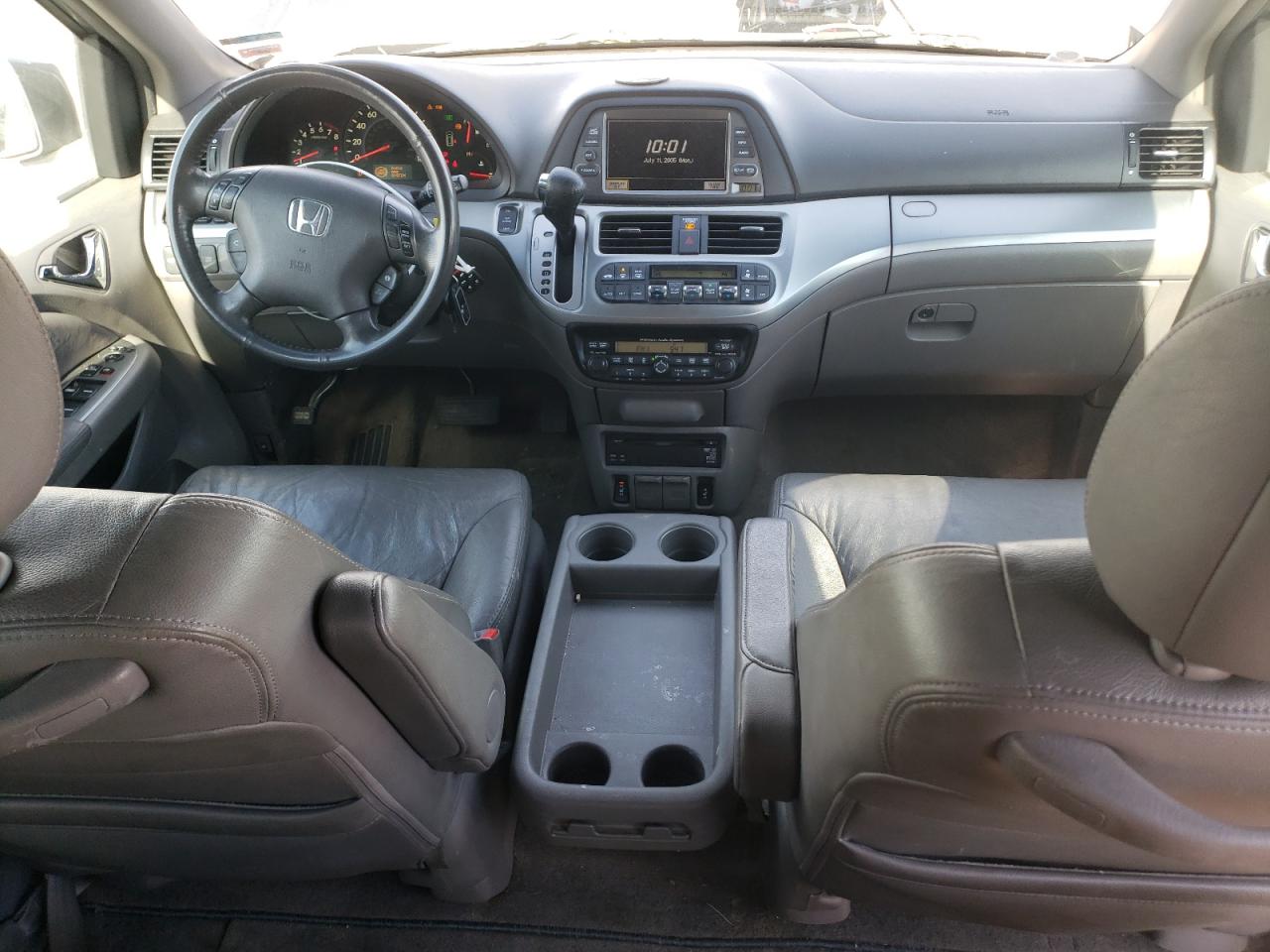 2010 Honda Odyssey - Image 8