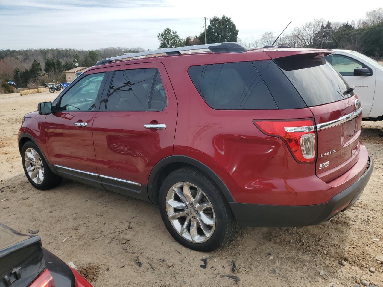 2015 Ford Explorer - Image 2