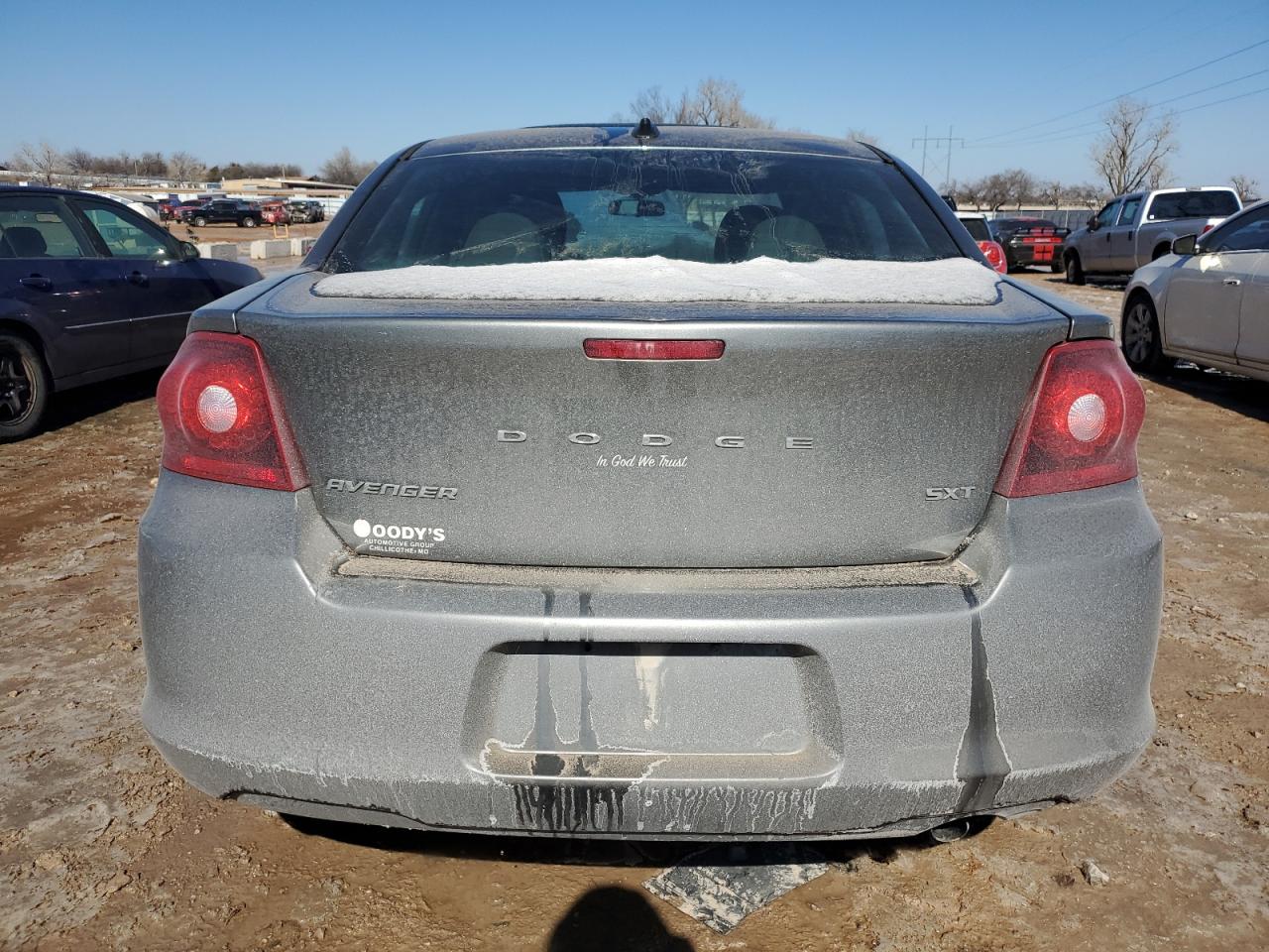 2013 Dodge Avenger - Image 6