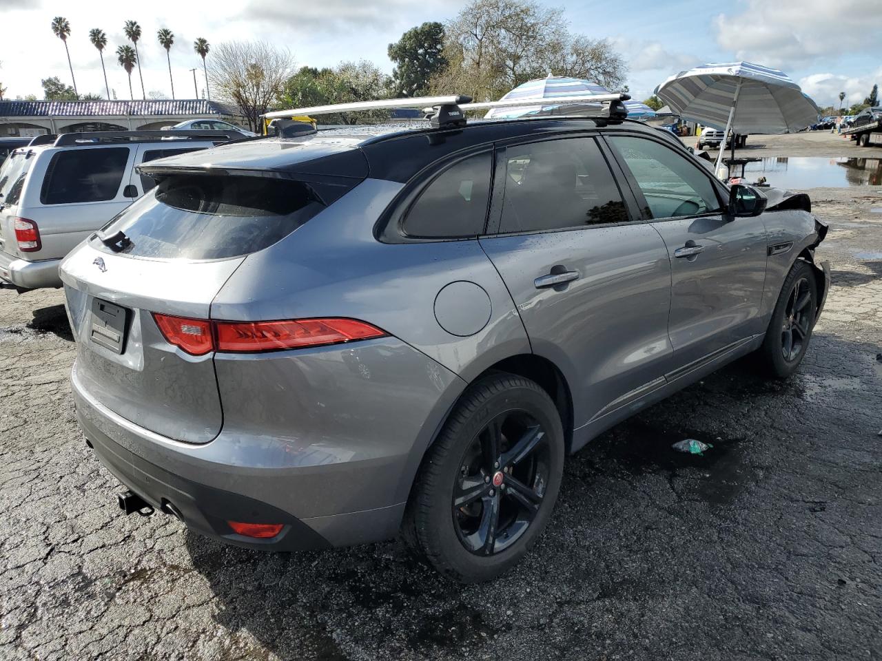 2020 Jaguar F-Pace - Image 3