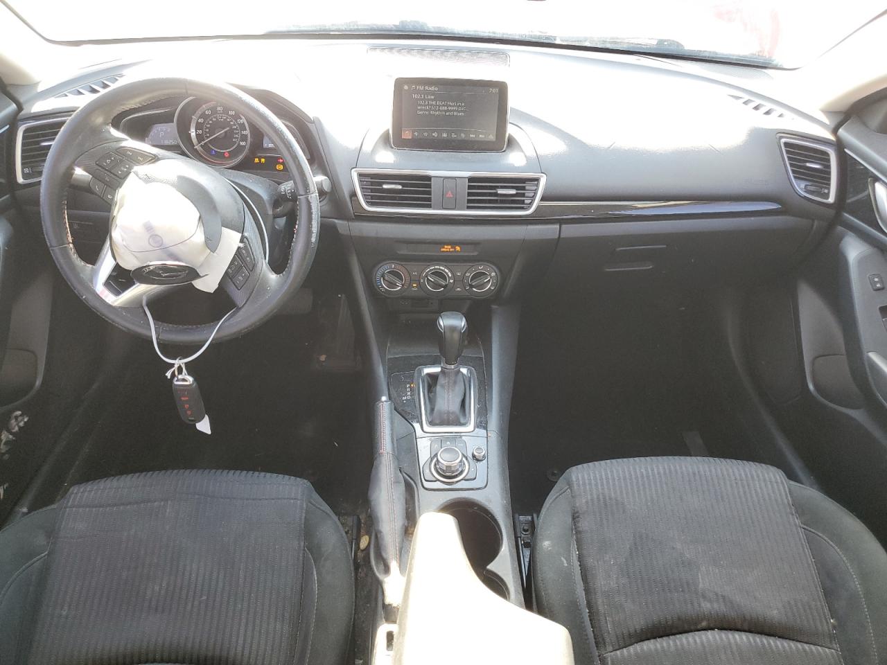 2015 Mazda 3 - Image 8