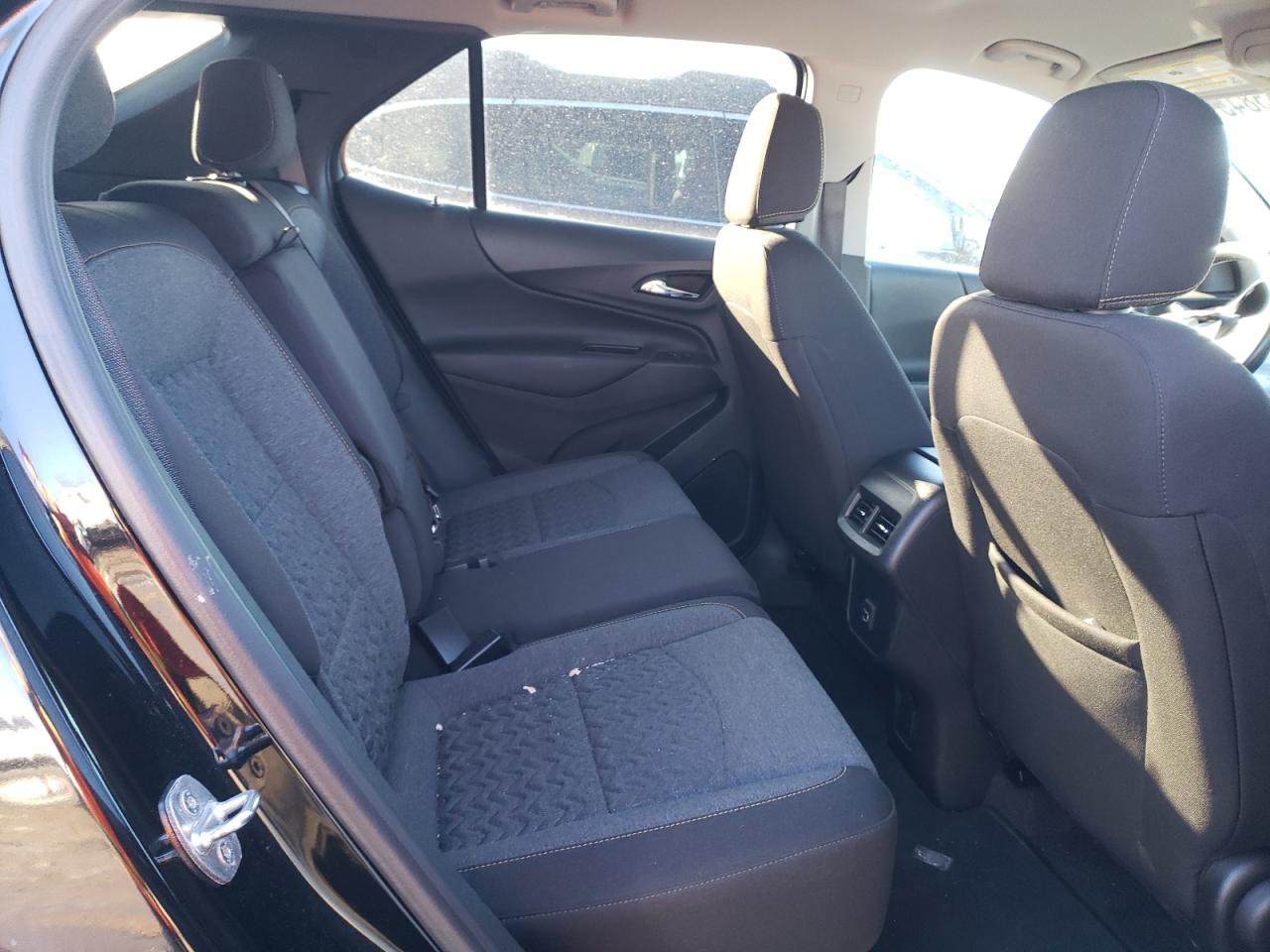 2022 Chevrolet Equinox - Image 11