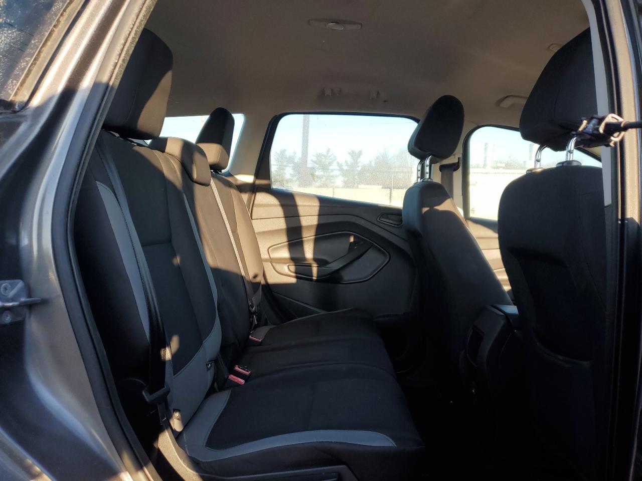 2014 Ford Escape - Image 11