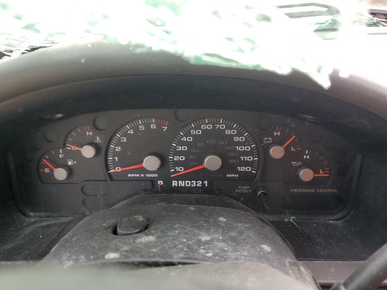 2005 Ford Explorer - Image 9