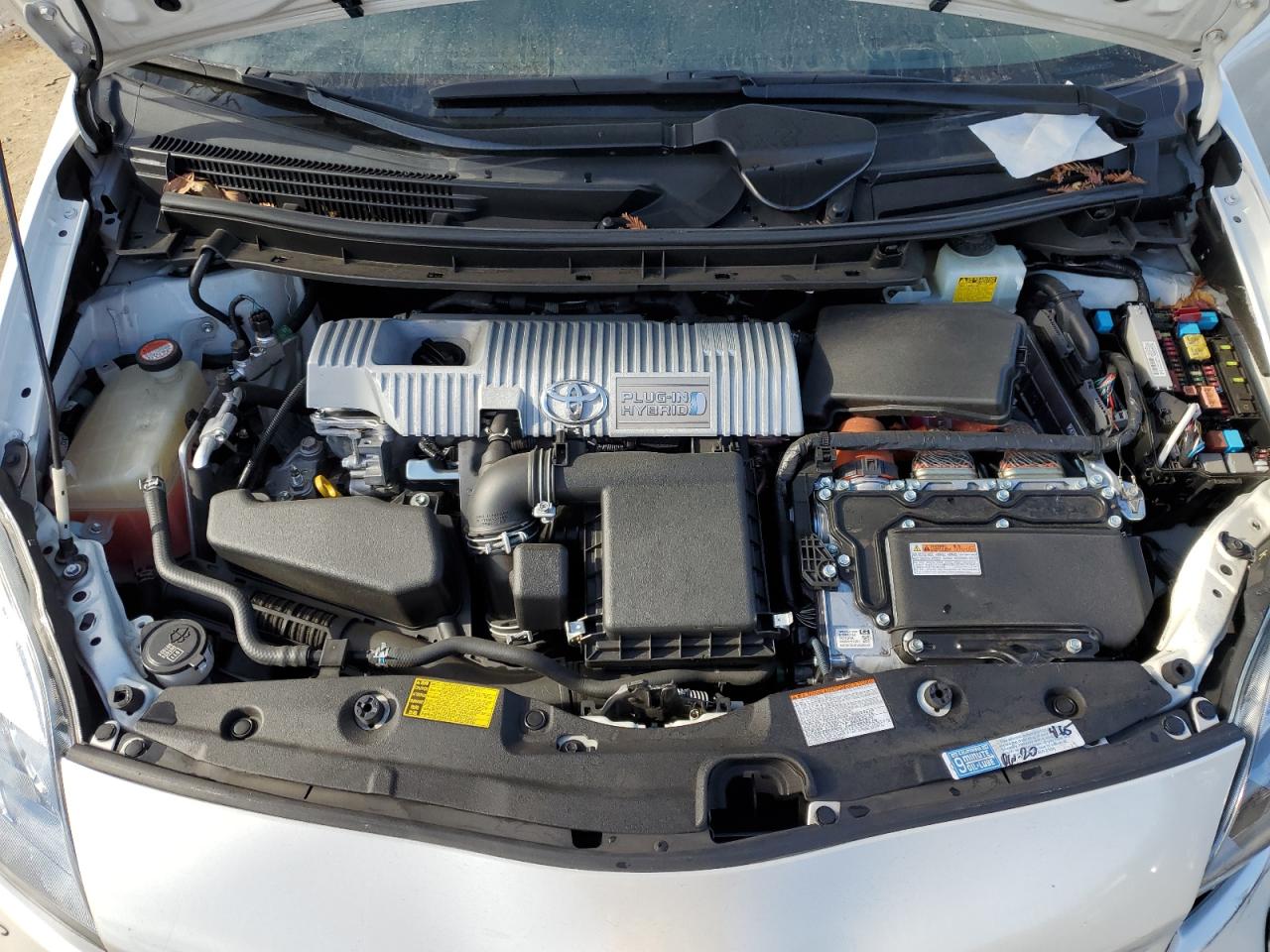 2015 Toyota Prius - Image 13