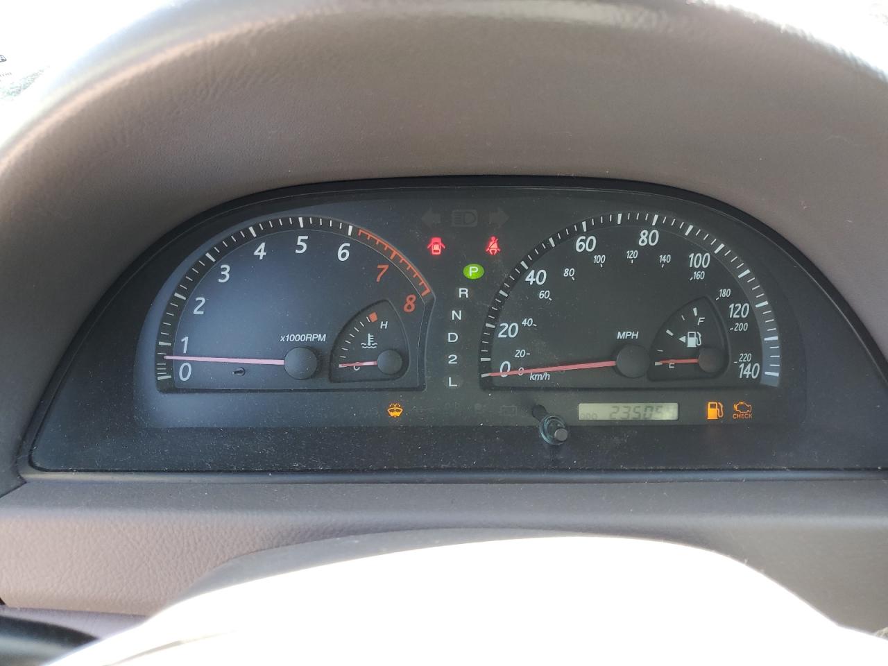 2003 Toyota Camry - Image 9