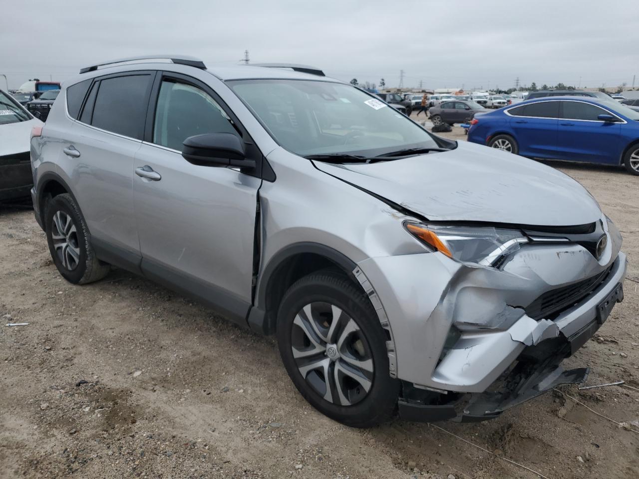 2017 Toyota RAV 4 - Image 4